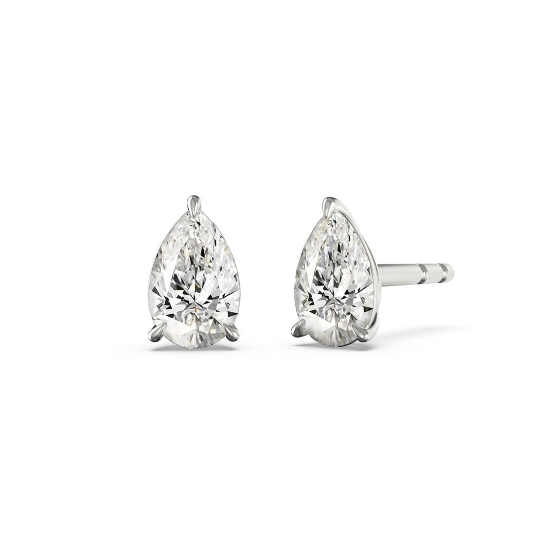 Pear Grand Solitaire Studs